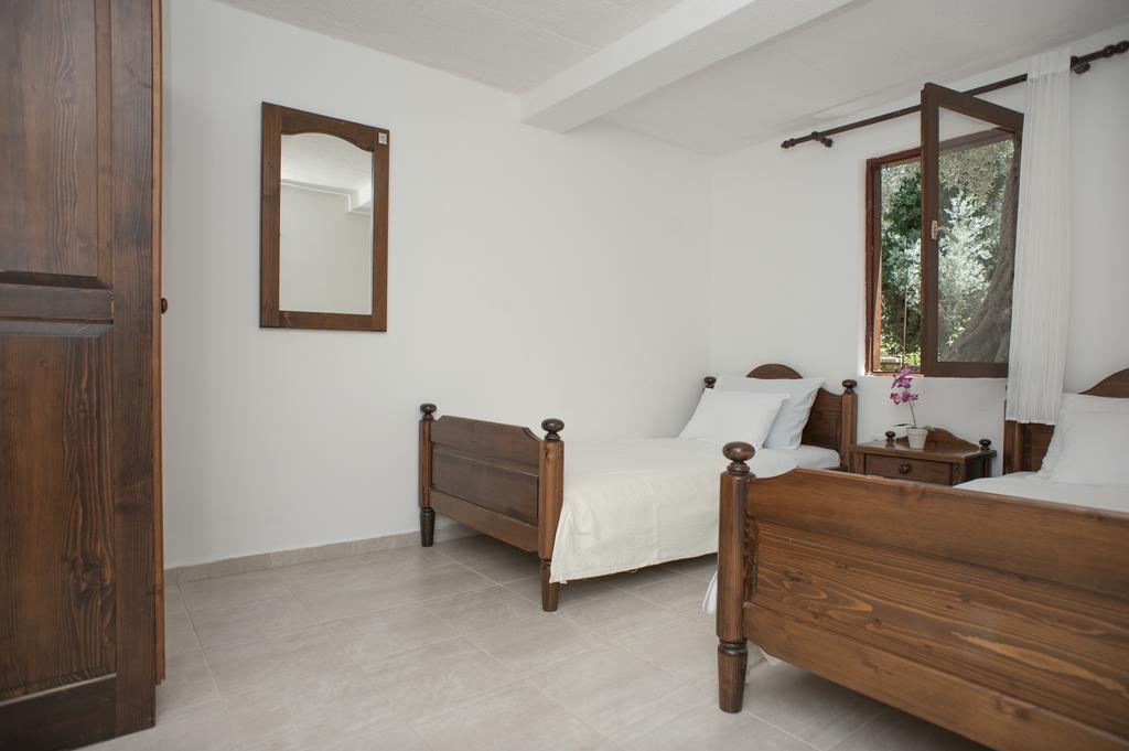 Gregovic Family Apartments Petrovac Exteriör bild